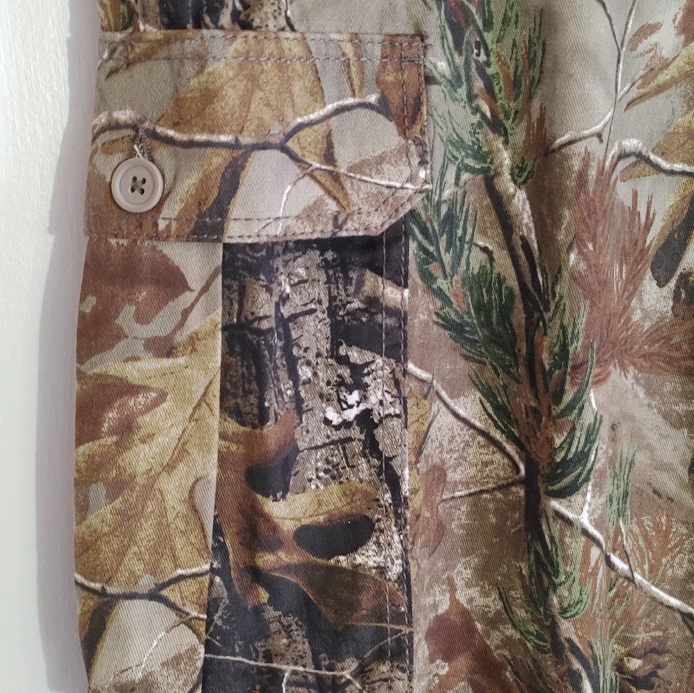 RealTree Women's Camouflage Cargo Pants with Drawstring Leg Opening - Picture 3 of 9